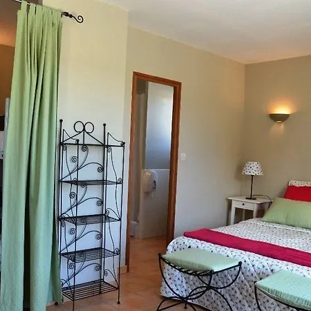 Des Cammaous Bed & Breakfast