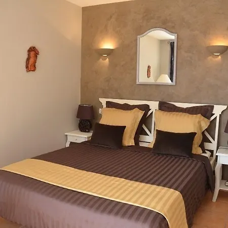 Bed and Breakfast Des Cammaous Vacquières